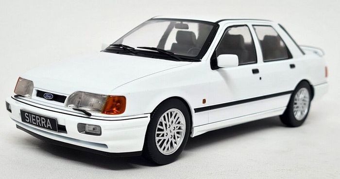 Ford Sierra Cosworth 1988 1/18 New In Box