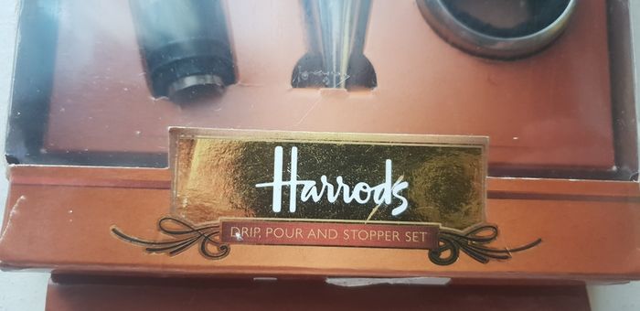 Harrods Wine Set