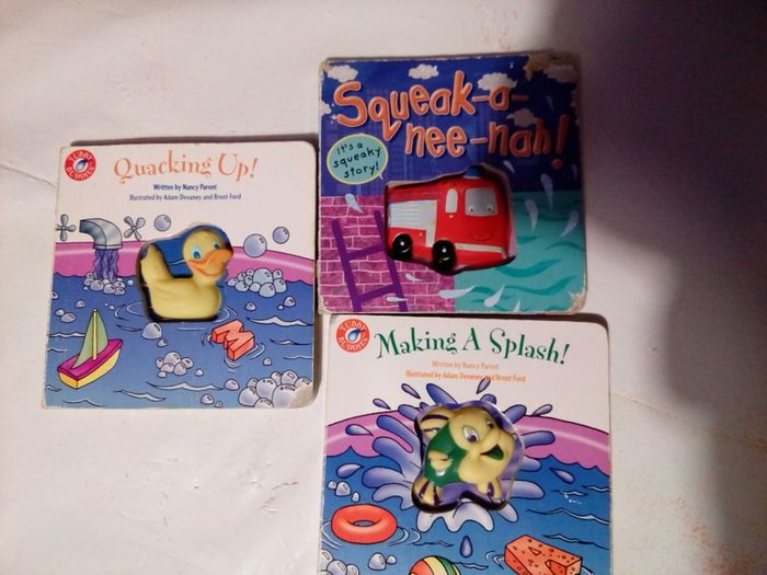 Books for kids - bedtime stories - squeaky books for babies