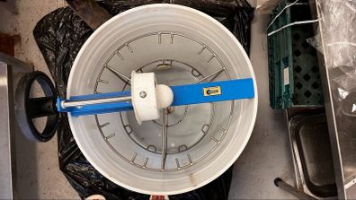 Honey extractor ( Manual)