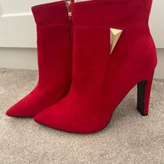 Brand New CINDERS Red Suede Boots
