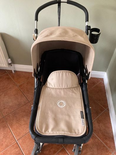 Bugaboo Cameleon and Maxi Cosi car seat