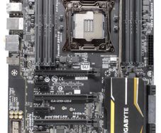 Gigabyte Ga-x99-ud4 Intel X99 Atx Motherboard