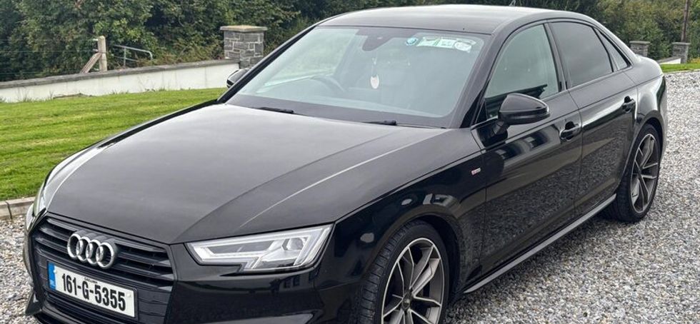 Audi A4 sline black edition 190bhp