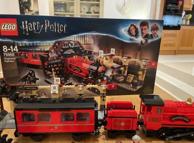 Harry Potter Lego Hogwarts Express 75955