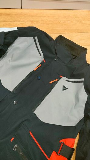 Dainese Carve Master 2 GoreTex set - like new.