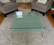 Glass coffee table, like new.