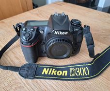 Nikon D300 Body