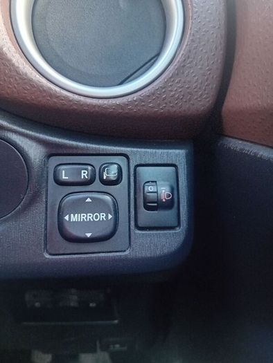 2014 Toyota Vitz