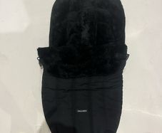 Maclaren footmuff.