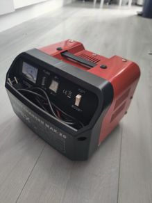 Battery car charger