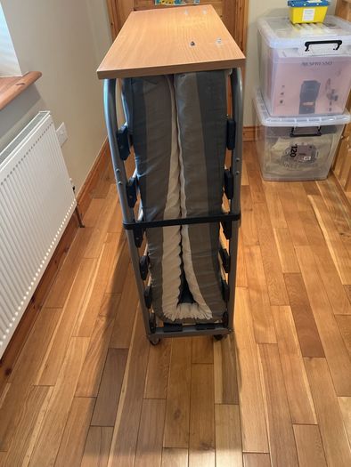 Fold up bed