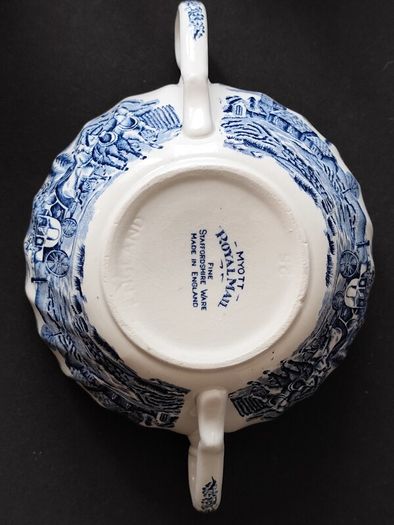 A Set of Six Myott Staffordshire Ironstone Royal Mail Soup Bowls and Melody Saucers