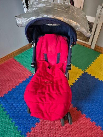 Maclaren pram