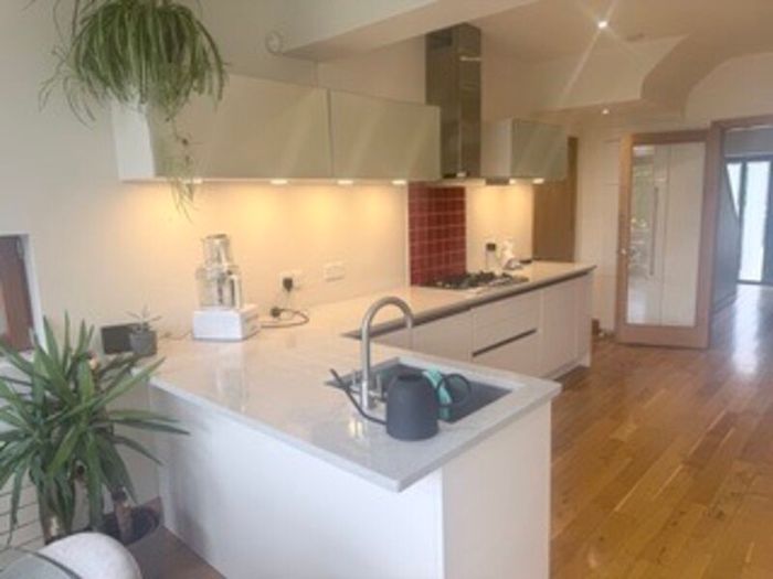 Kitchen for sale