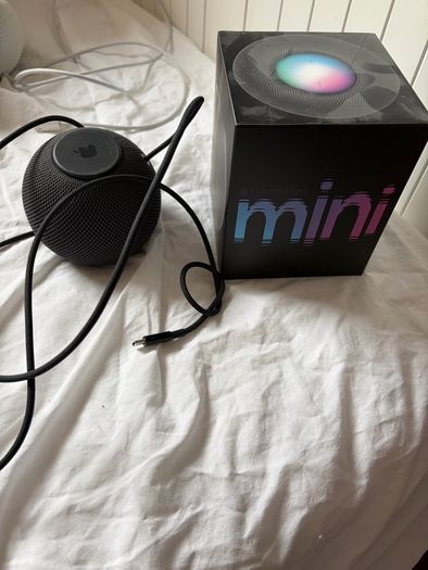 Apple HomePod Mini - 4 available two white and two black
