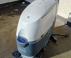 NILFISK Battery powered floor scrubber and dryer