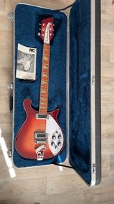 1997 Rickenbacker 620 Fireglo - Mint Condition with Case & Manual