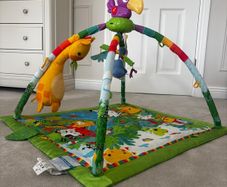 Baby play m