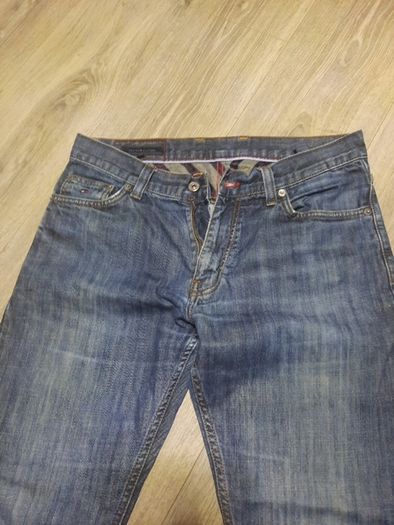 men's tommy hilfiger jeans