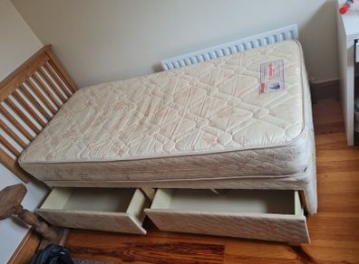 single bed