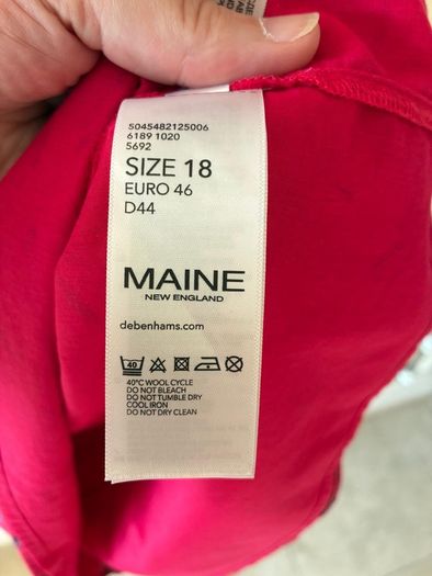Great pink sleeveless Maine dress