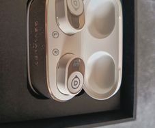 Devialet Gemini 2 earbuds