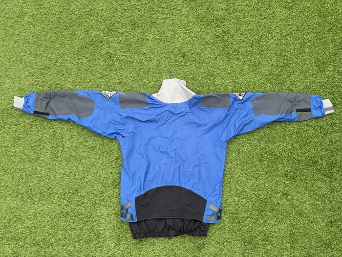 Palm Kinetic XP100 semi-dry kayaking cag in perfect condition.