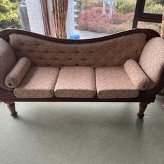 chaise longue