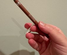 YSL Lip liner + free Nyx lip liner