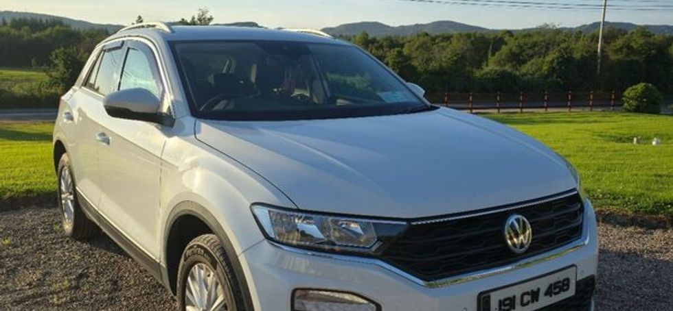 Volkswagen T-Roc MANUAL 1.6 DIESEL - Reverse Cam