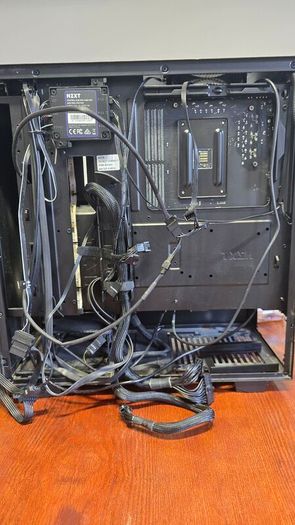 PC case with cooling