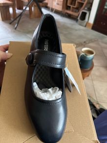 ladies Shoes