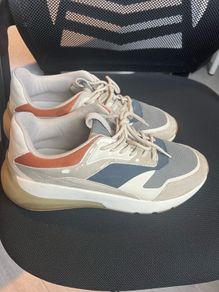Cream/White Zara Trainers
