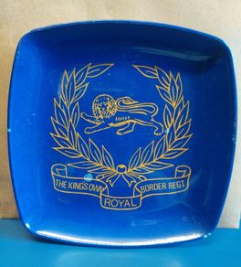 Vintage melamine army dish
