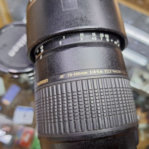 Tamron AF 70-300mm f/4-5.6 Tele-Macro Zoom Lens for Nikon F - Used - 3 Months Warranty