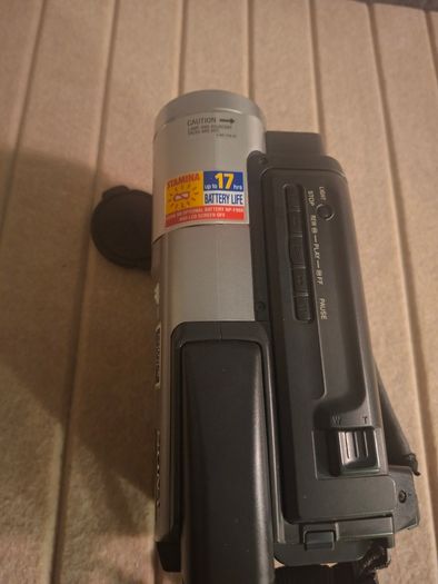 Vintage Sony Handycam CCD-TRV59E Hi8 Video8 Camcorder Bundle - Tested & Working!