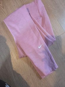 womans clothes