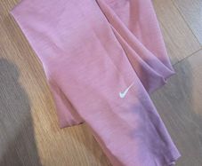 womans clothes