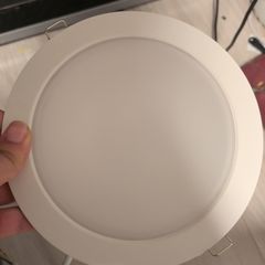 2x water resistant downlights