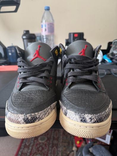 Jordan 3 size 9