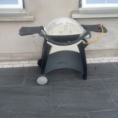 Weber Q2000