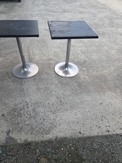 Small cafe tables