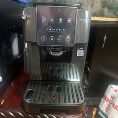De'Longhi Magnifica Start  Coffee Machine