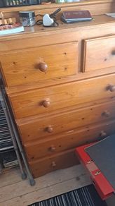 2 bedroom chest of drawers