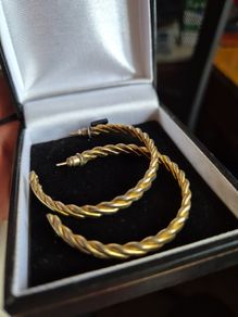 Vintage Gold Tone Earrings