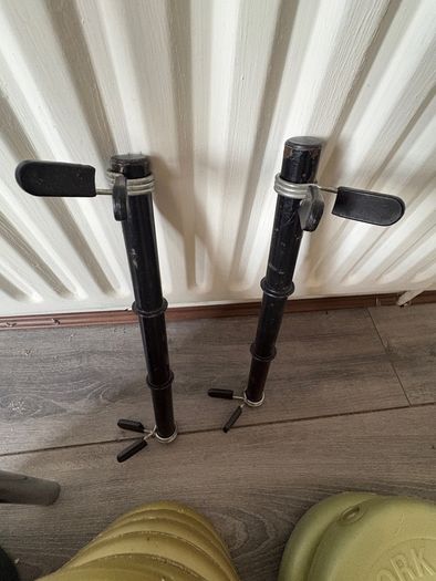 York Weights & Barbell Set - Plates, Bar & Clips Included
