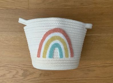 Storage basket