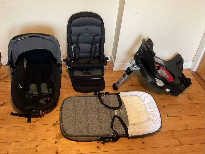 Jane Trider Matrix Light 2 Travel System Bundle | Complete Package