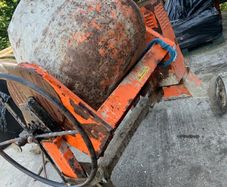 Pending - Cement mixer